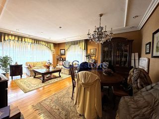 Piso en venta en Santo Domingo en Oviedo