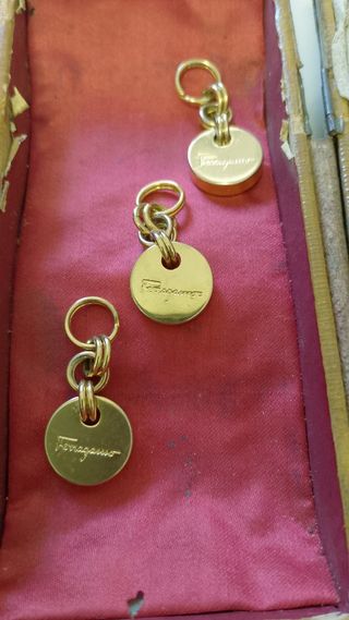 Charm vintage Salvatore Ferragamo 