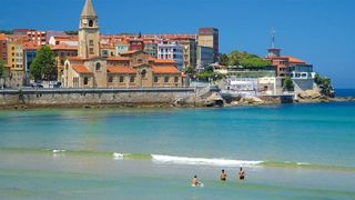 Piso en venta en Laviada en Gijón
