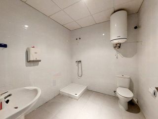 Nave industrial en venta en La Estación en Badajoz