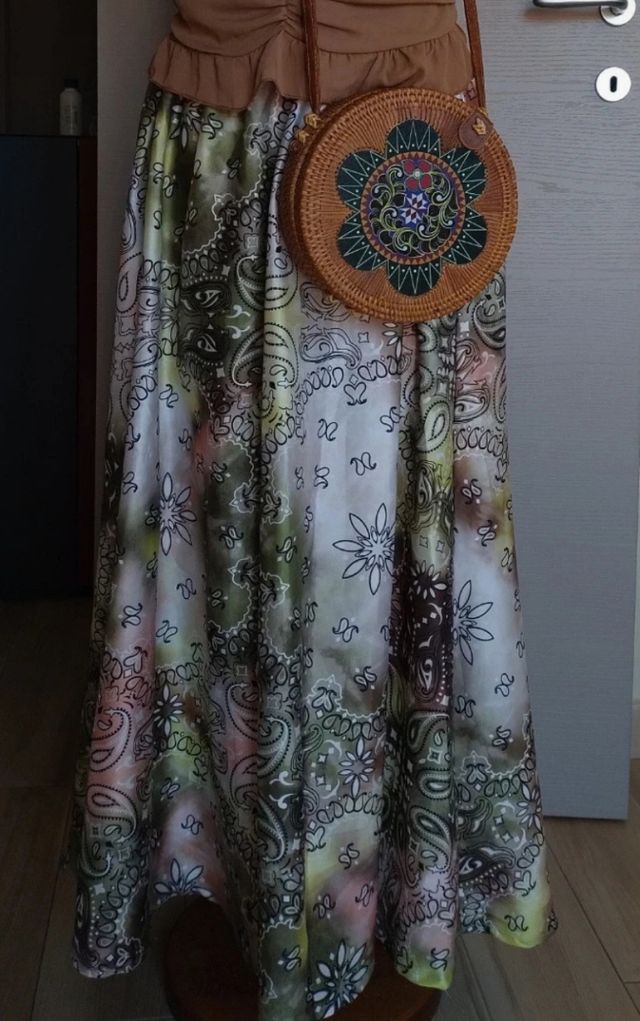 Gonna lunga raso morbida fantasia paisley