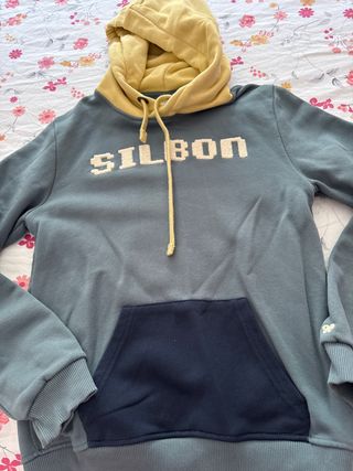 Sudadera SILBON . Dos puestas . Talla 12 años .