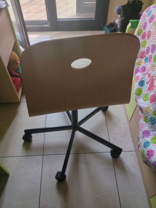 Silla de oficina madera y metal Ikea