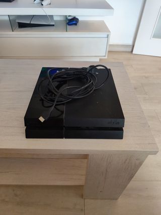 Consola Sony PS4 Negra
