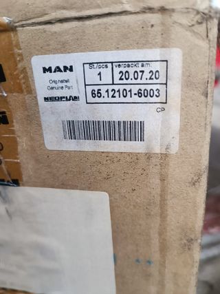 Galleggiante Peschante con pompa  MAN TGE  Craft 