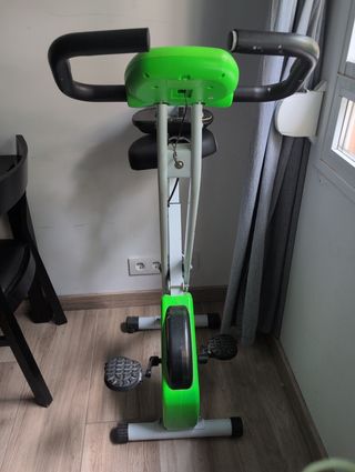 Bicicleta Estática Verde