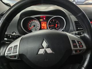 Mitsubishi Outlander 2008