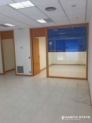Oficina en alquiler en Centro en Almería