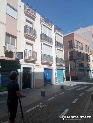 Oficina en alquiler en Centro en Almería