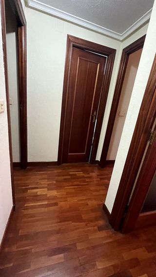 Piso en alquiler en Plaza España - Villa Pilar - Reyes Católicos - Vadillos en Burgos