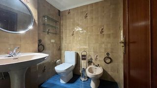 Piso en alquiler en Plaza España - Villa Pilar - Reyes Católicos - Vadillos en Burgos