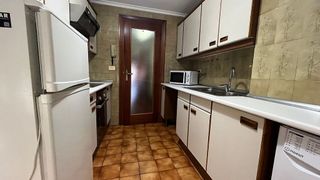 Piso en alquiler en Plaza España - Villa Pilar - Reyes Católicos - Vadillos en Burgos