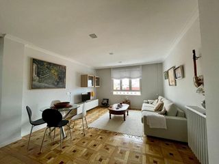 Piso en alquiler en Centro en Gijón