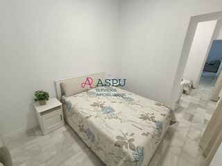 Piso en alquiler en La Caleta - La Viña en Cádiz