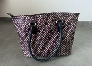 Borsa Tommy Hilfiger fantasia geometrica