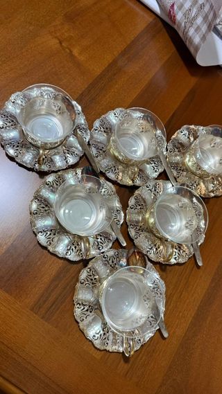 Servizio tazzine svizzere in vetro e metallo