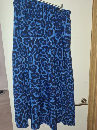 Falda larga estampado animal azul