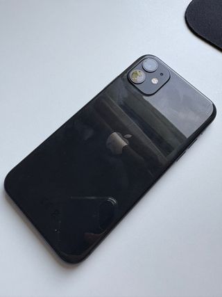 iPhone 11 Negro 64GB