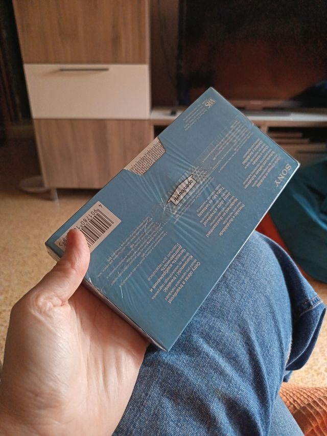 Cinta VHS Sony CD 180 3 horas precintadas.