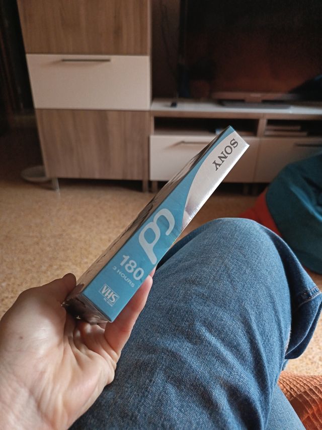 Cinta VHS Sony CD 180 3 horas precintadas.