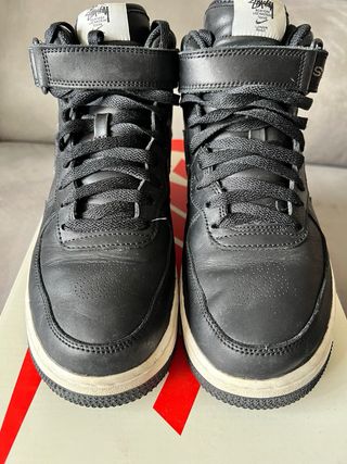 Nike Air Force 1 Mid x Stussy Negro