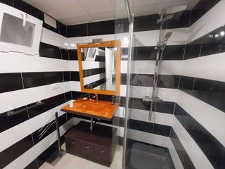 Casa adosada en venta en El Valle - Universidad en Jaén