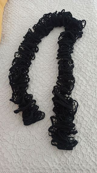 Sciarpa donna in lana lavorata a maglia.