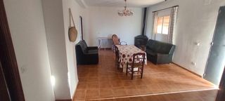Chalet en venta en La Hacienda - Nueva Andalucía en Dos Hermanas