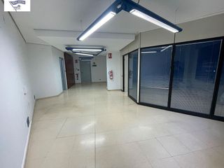 Oficina en alquiler en Villacerrada - Centro en Albacete