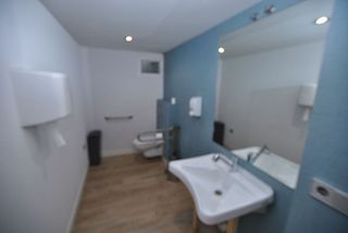 Local comercial en alquiler en Praza España - Casablanca en Vigo