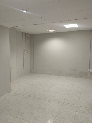 Local comercial en alquiler en Barrio de Zaidín en Granada