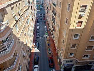 Piso en alquiler en Centro en Murcia