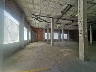 Local comercial en alquiler en Las Lagunas en Mijas