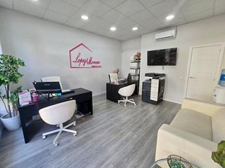 Local comercial en alquiler en Los Ángeles en Madrid
