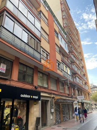 Oficina en alquiler en Centro Ciudad en León
