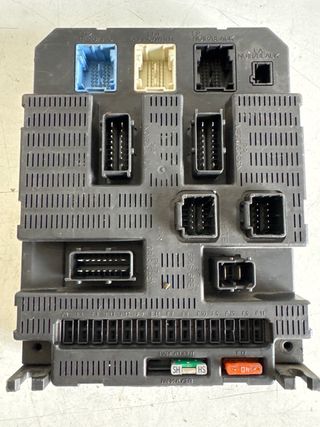 BSI 2004 P09 Peugeot / Citroën ref: 9659285680