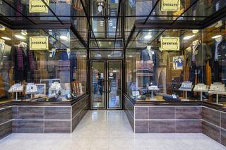 Local comercial en venta en Barrio de Zaidín en Granada