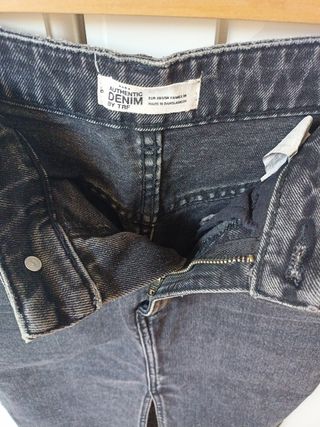 Falda vaquera midi Zara