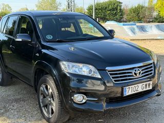 Toyota RAV4 2010