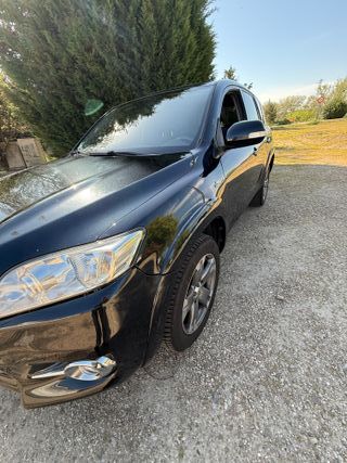 Toyota RAV4 2010