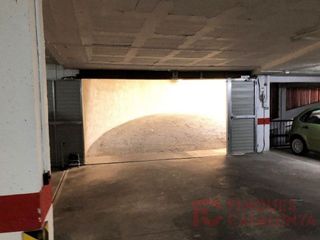 Garaje en venta en Eixample Sud – Migdia en Girona