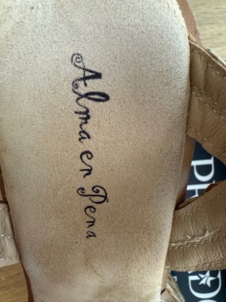 Sandalias cuña mujer beige y oro