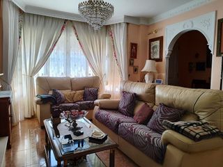 Casa adosada en venta en Las Lagunas en Mijas