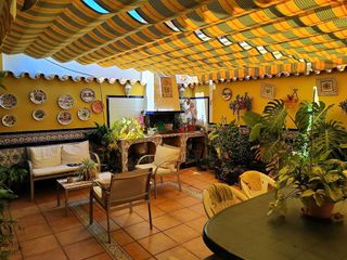 Casa adosada en venta en Las Lagunas en Mijas