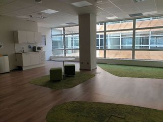 Oficina en alquiler en Sant Joan Despí