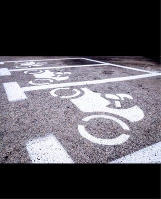 Plaza de garaje para moto