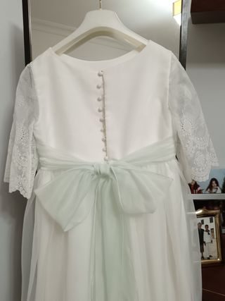 Traje de Comunión Blanco con Lazos