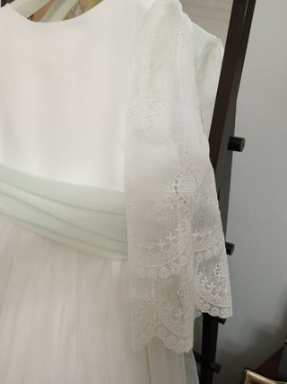 Traje de Comunión Blanco con Lazos