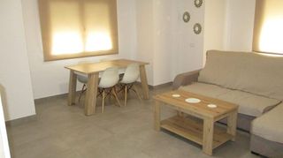 Piso en alquiler en La Línea de la Concepción ciudad en Línea de la Concepción (La)