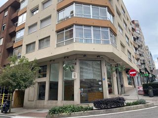 Local comercial en alquiler en Praza Independencia en Vigo